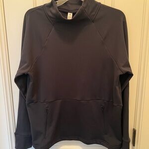 Yogalicious Lux Polarlux Black Funnel Neck Sweatshirt. Size L